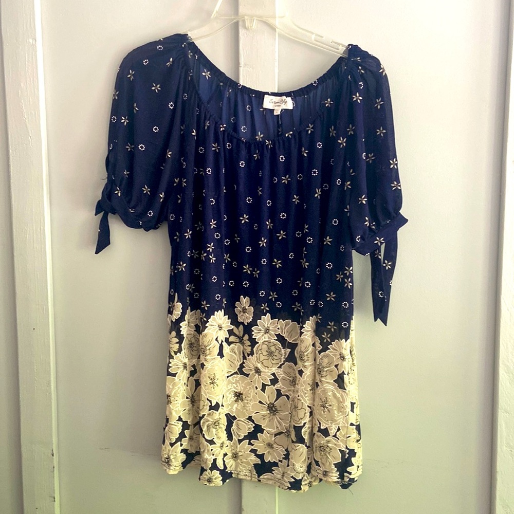 1x woman’s top